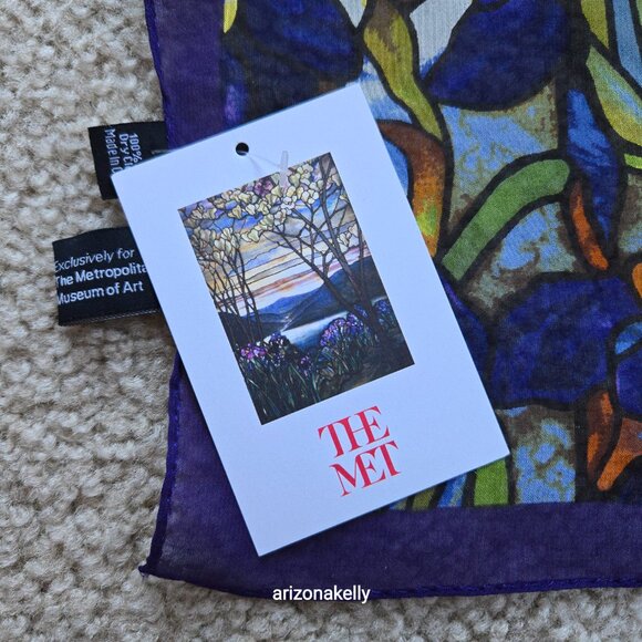 NWT The Met Silk Scarf Tiffany Irises Stained Glass Flowers Floral - Picture 2 of 9